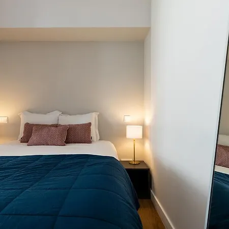 Claude Homes Lisbon Marques Lisboa