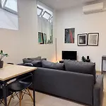 Claude Homes Marques Apartmán *