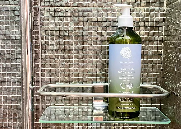 Διαμέρισμα Claude Homes Marques *