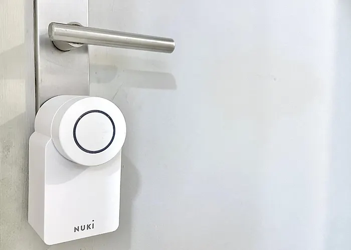 Claude Homes Marques *