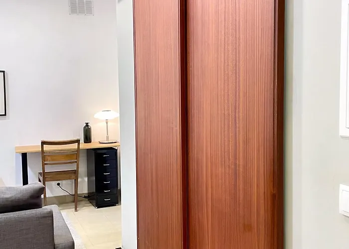 Claude Homes Marques Lisboa