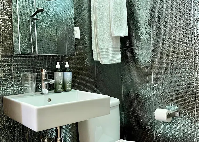 Claude Homes Marques Lisboa