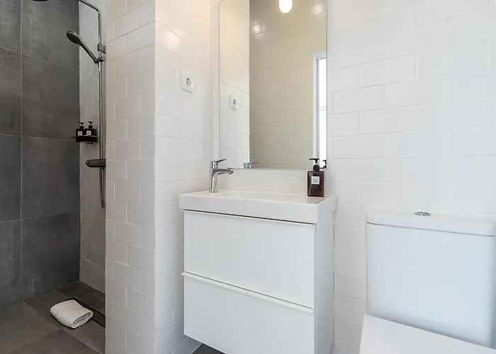 Διαμέρισμα Claude Homes Marques