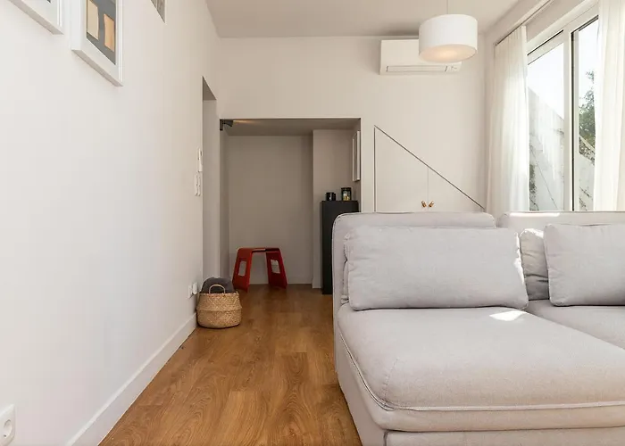 Διαμέρισμα Claude Homes Marques *