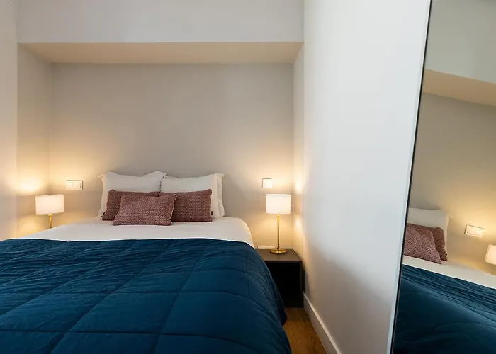 Claude Homes Marques Lisboa