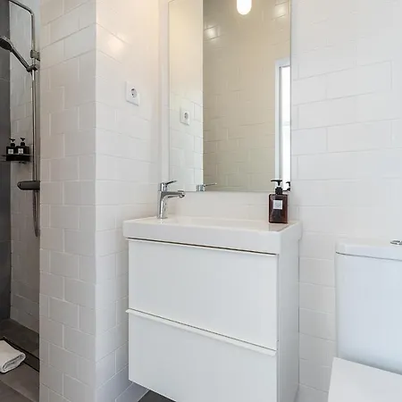Apartment Claude Homes Lisbon Marques